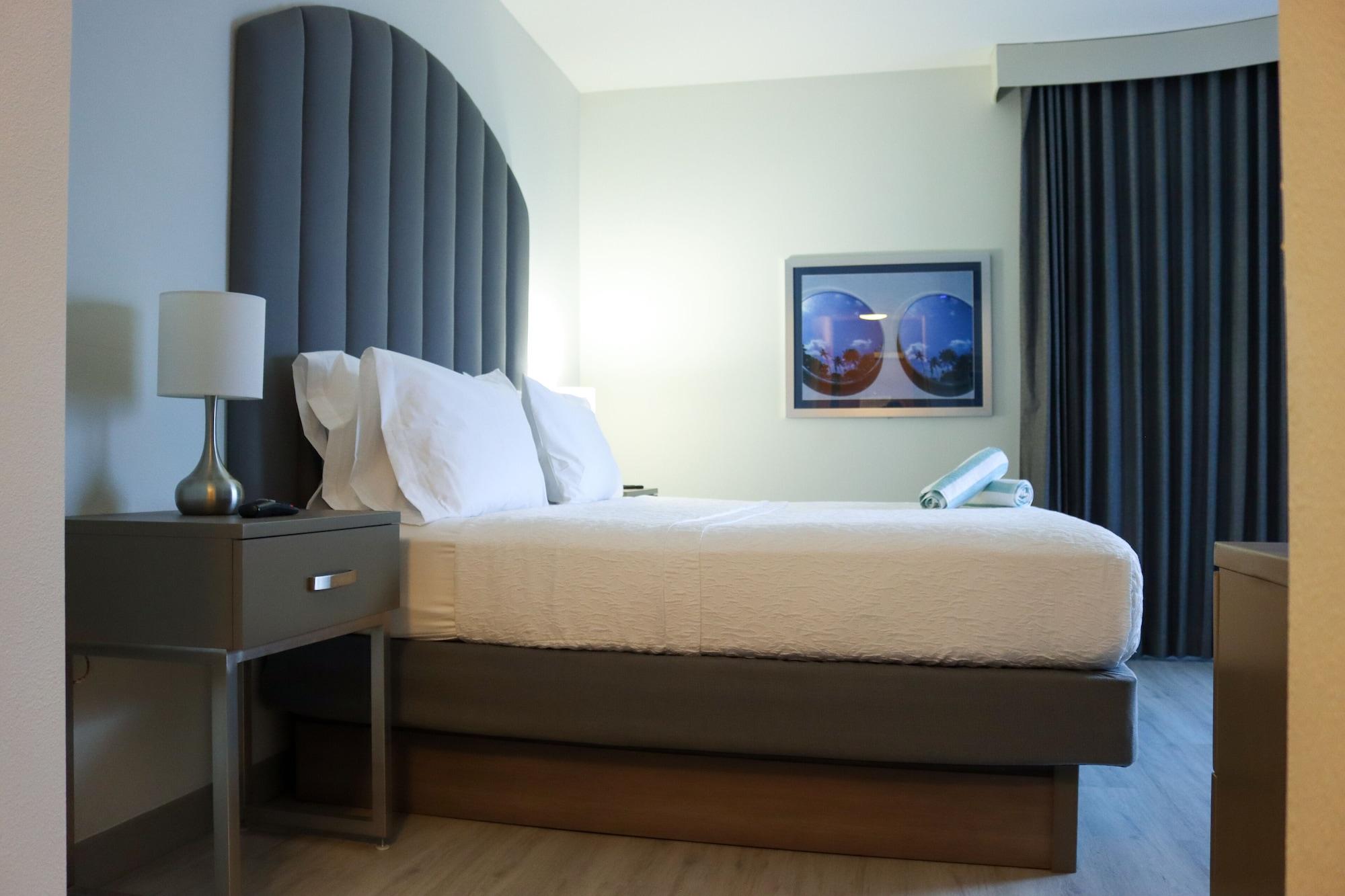 The Claremont Hotel Miami Beach Extérieur photo
