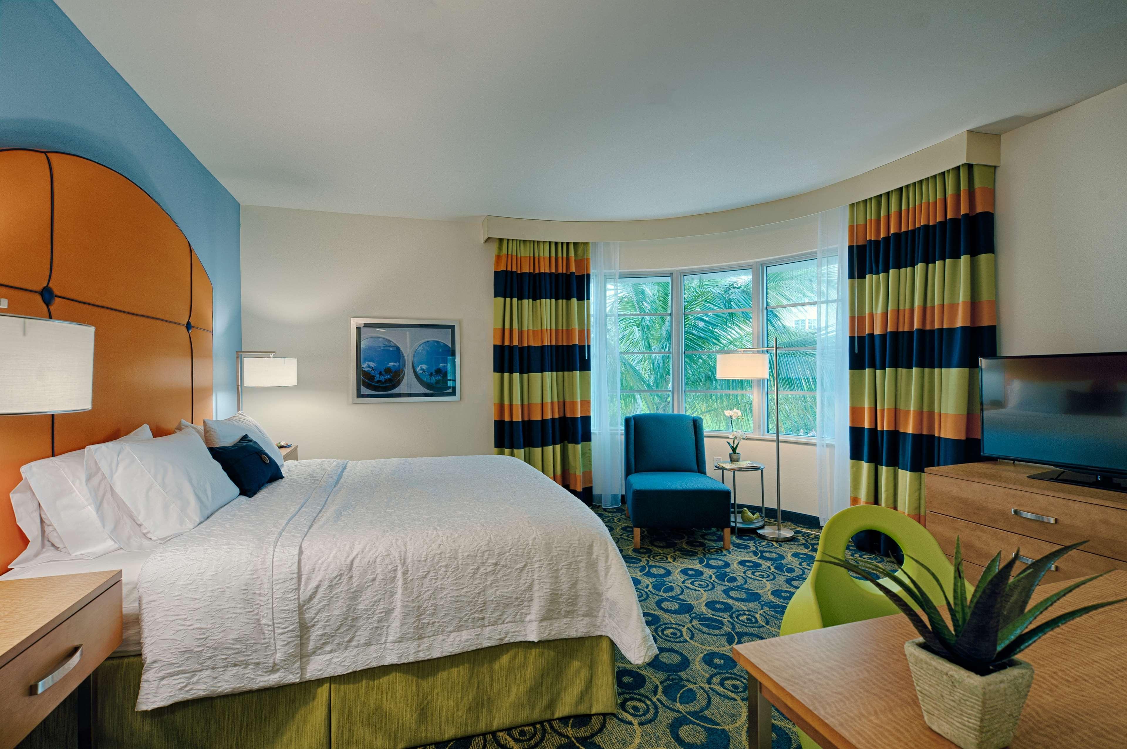 The Claremont Hotel Miami Beach Extérieur photo