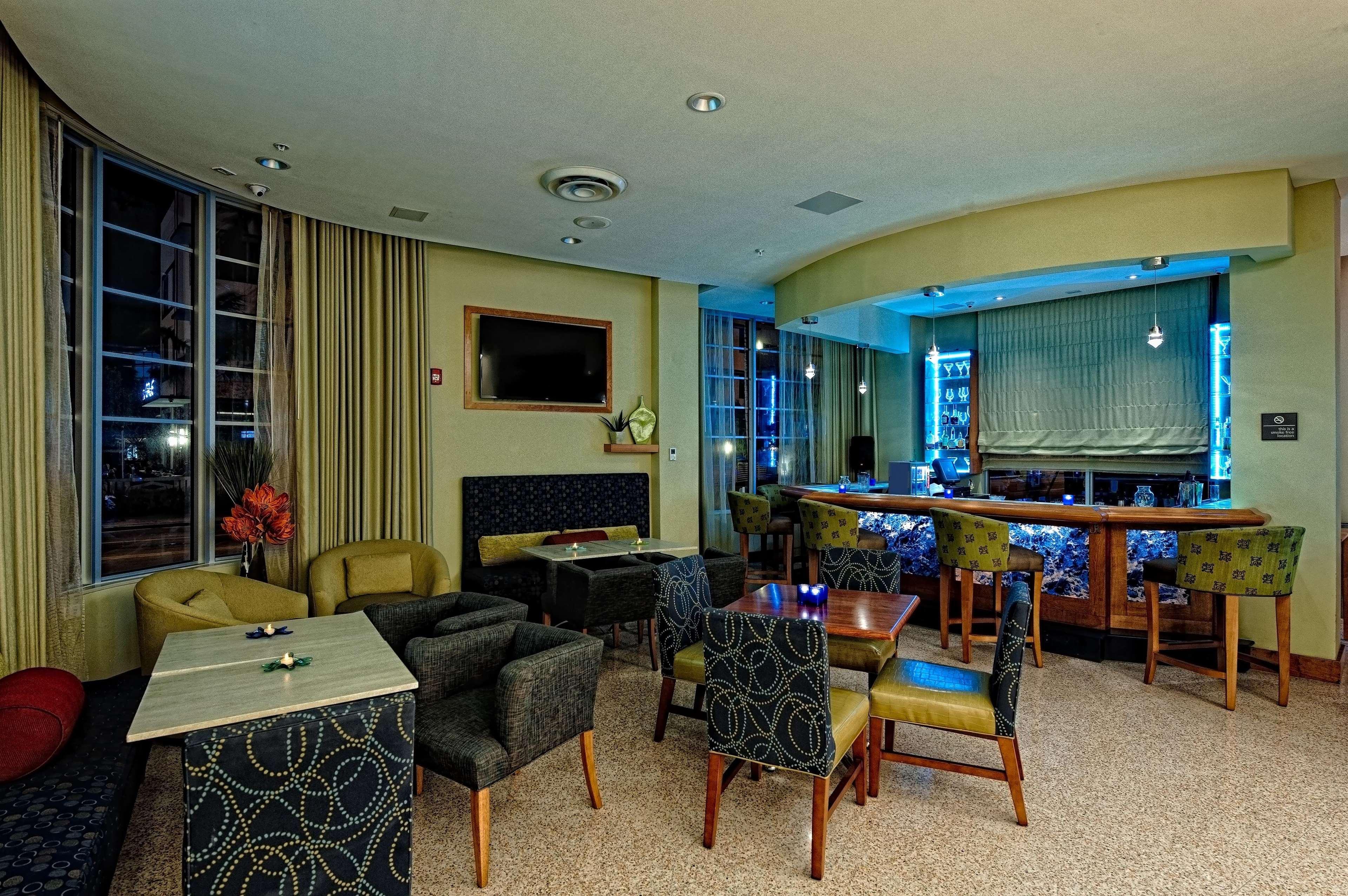 The Claremont Hotel Miami Beach Extérieur photo