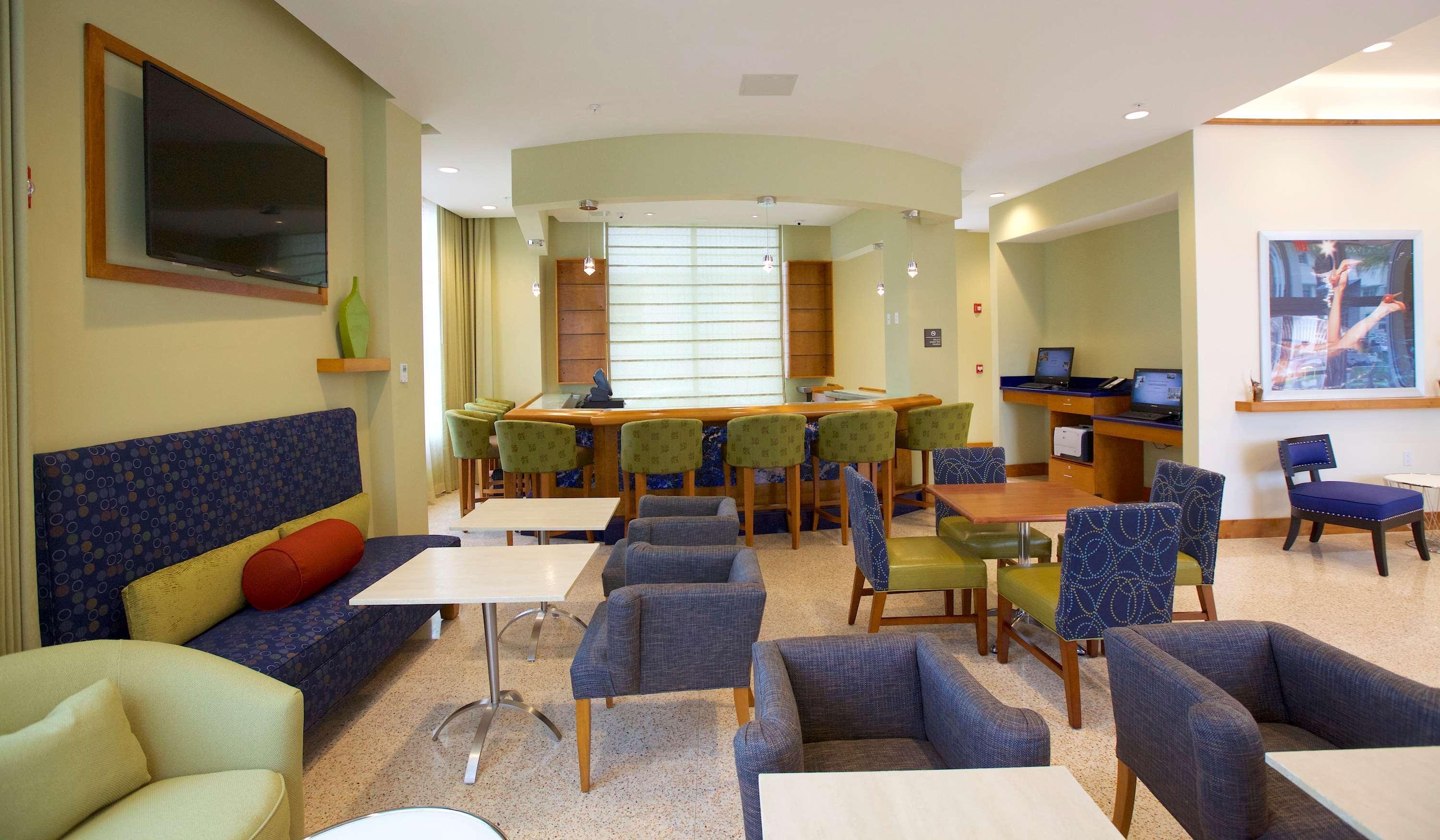 The Claremont Hotel Miami Beach Extérieur photo