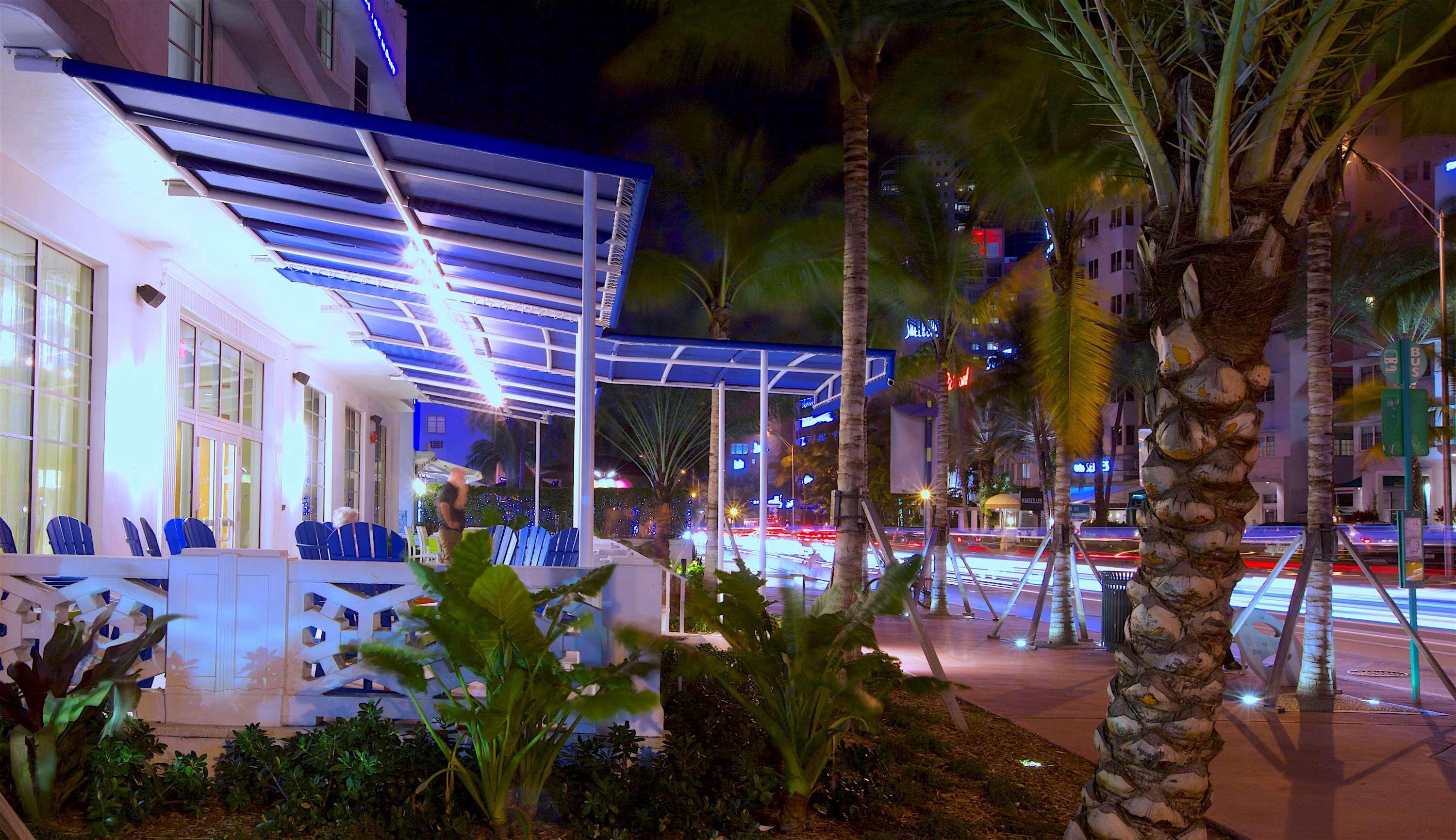 The Claremont Hotel Miami Beach Extérieur photo
